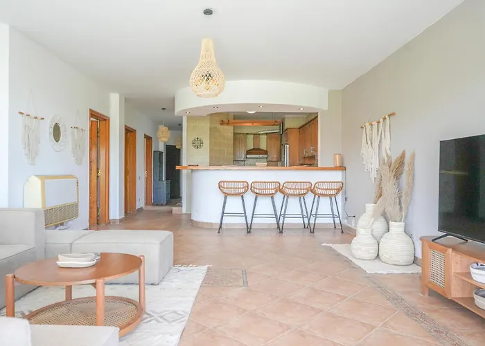 Apartment Boho 3br Duplex With Garden & Modern Interior *