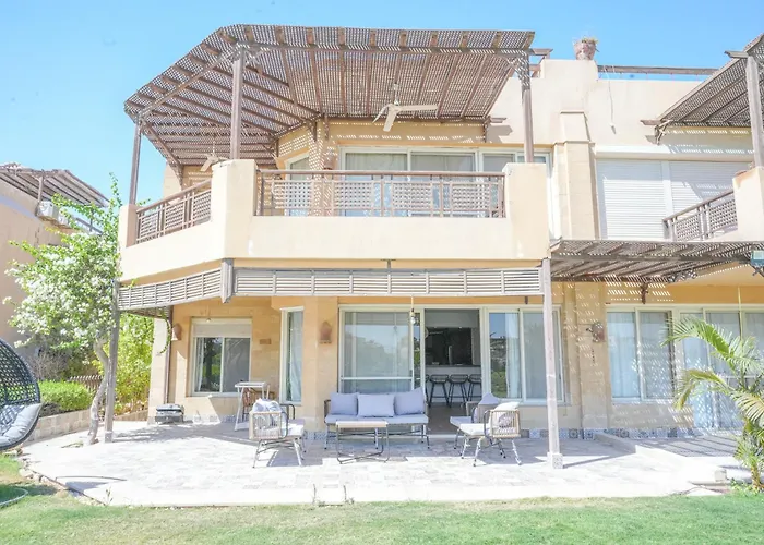 Boho 3br Duplex With Garden & Modern Interior Apartment *