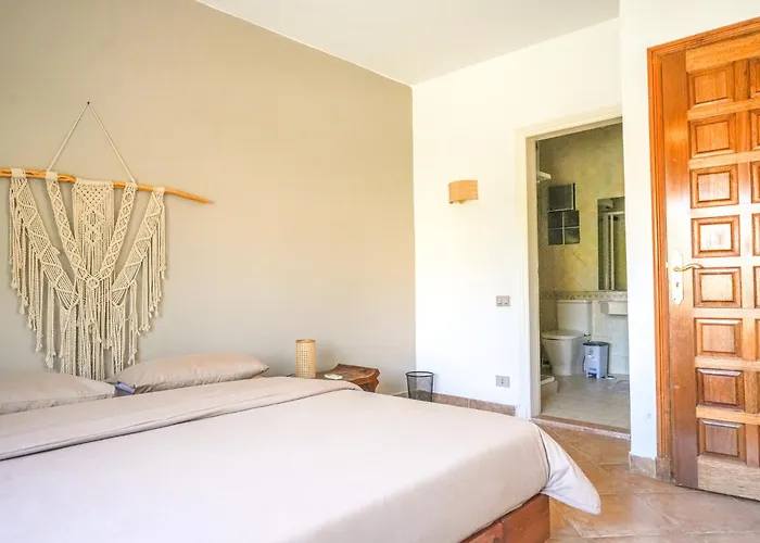Boho 3br Duplex With Garden & Modern Interior Apartment