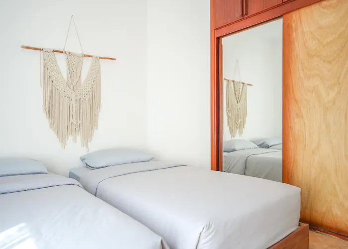 Boho 3br Duplex With Garden & Modern Interior Apartment