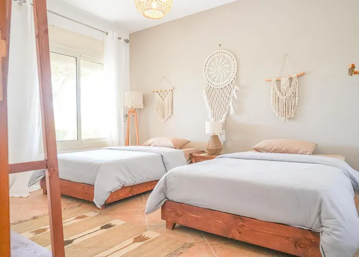 Apartment Boho 3br Duplex With Garden & Modern Interior *